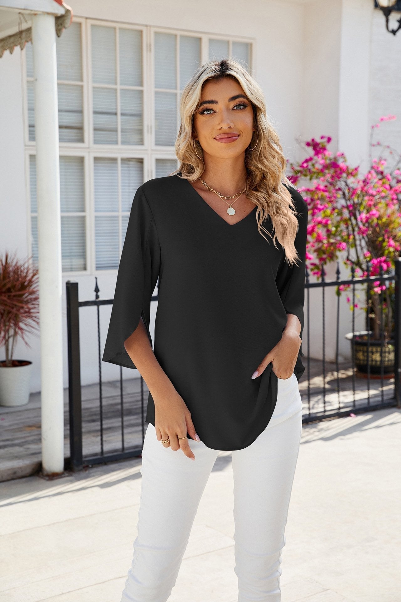 Alina | V-Ausschnitt Chiffonbluse – Atmungsaktives Design