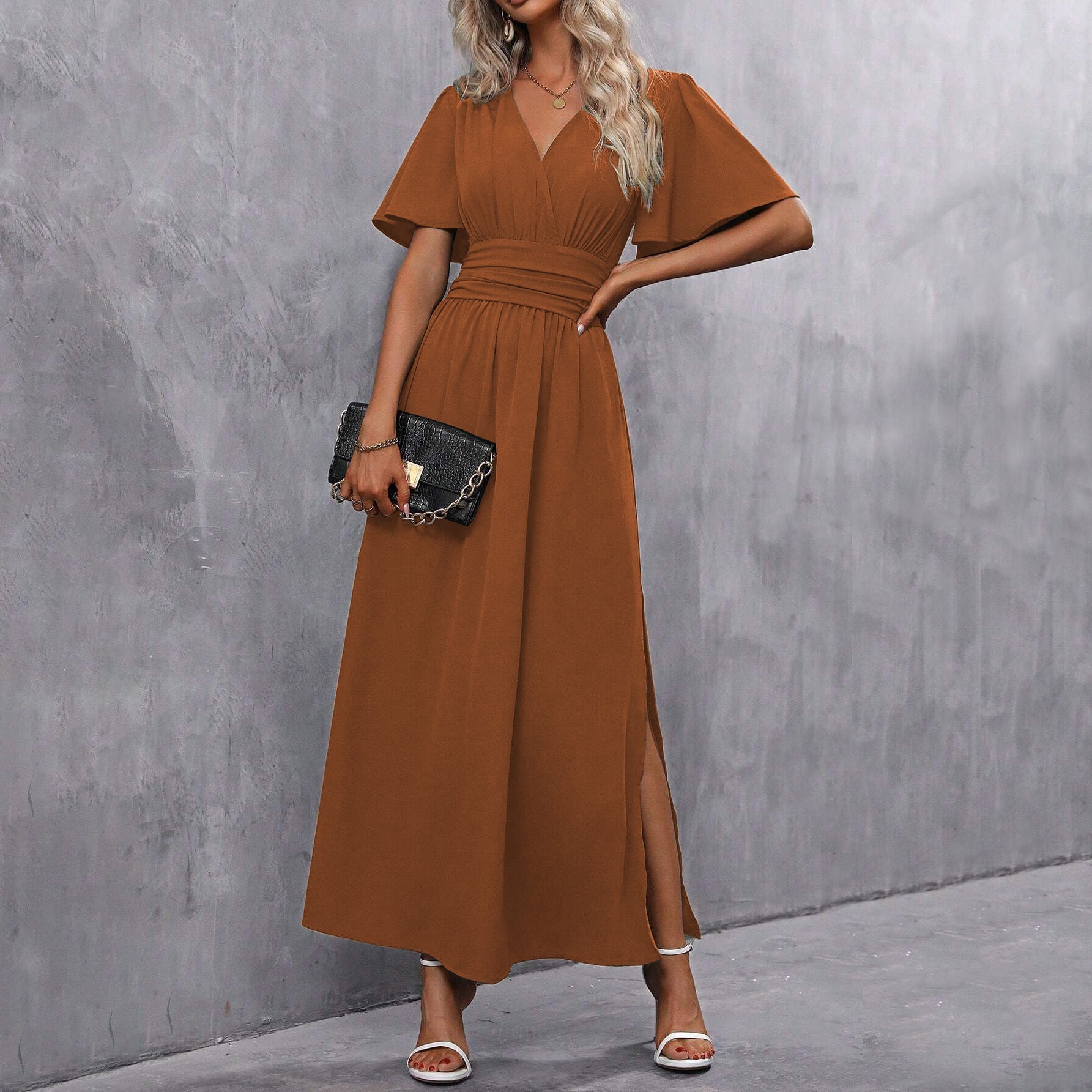 Nadine | Stilvolles Split-Kleid