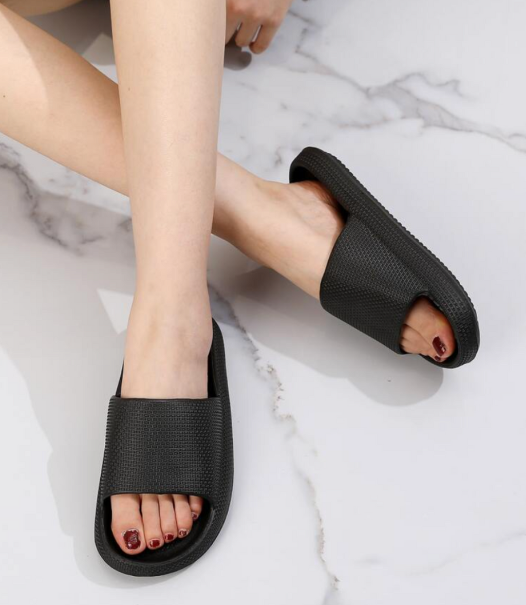 Karina | Weiche Orthopädische Strandslipper