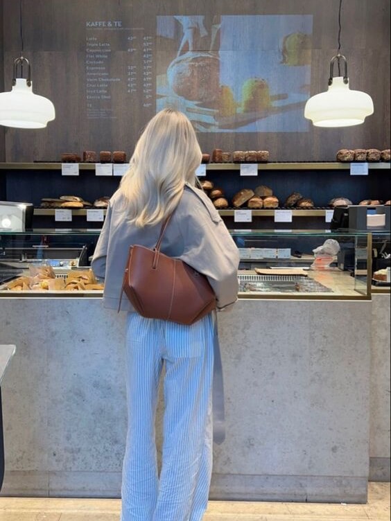 Alina | Vintage Tote Bag