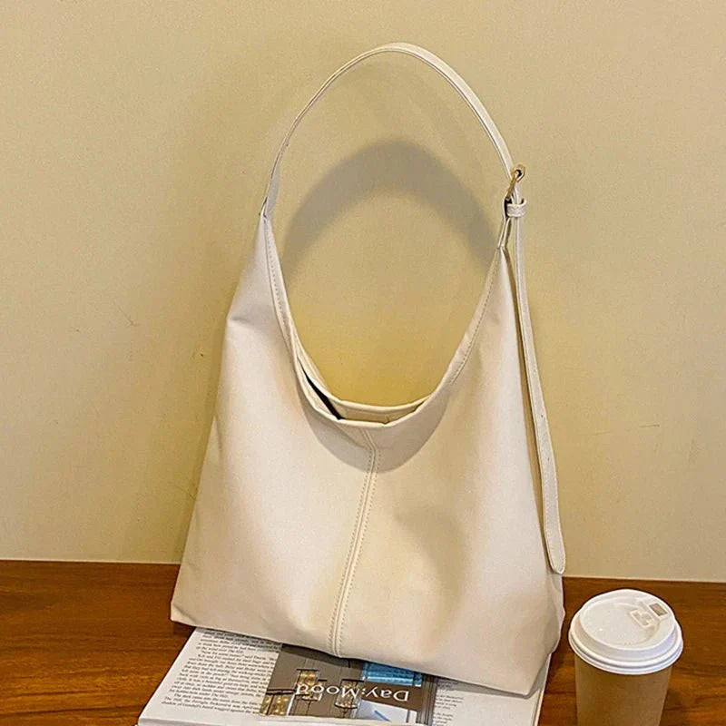Elena | Geräumige Handtasche