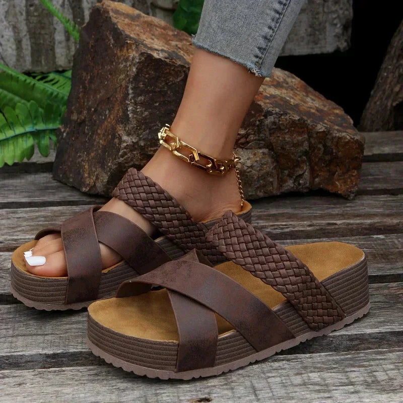 Jacqueline | Stilvolle Orthopädische Damensandalen