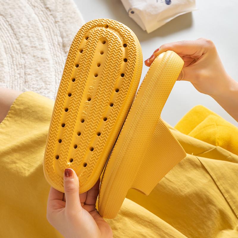 Karina | Weiche Orthopädische Strandslipper