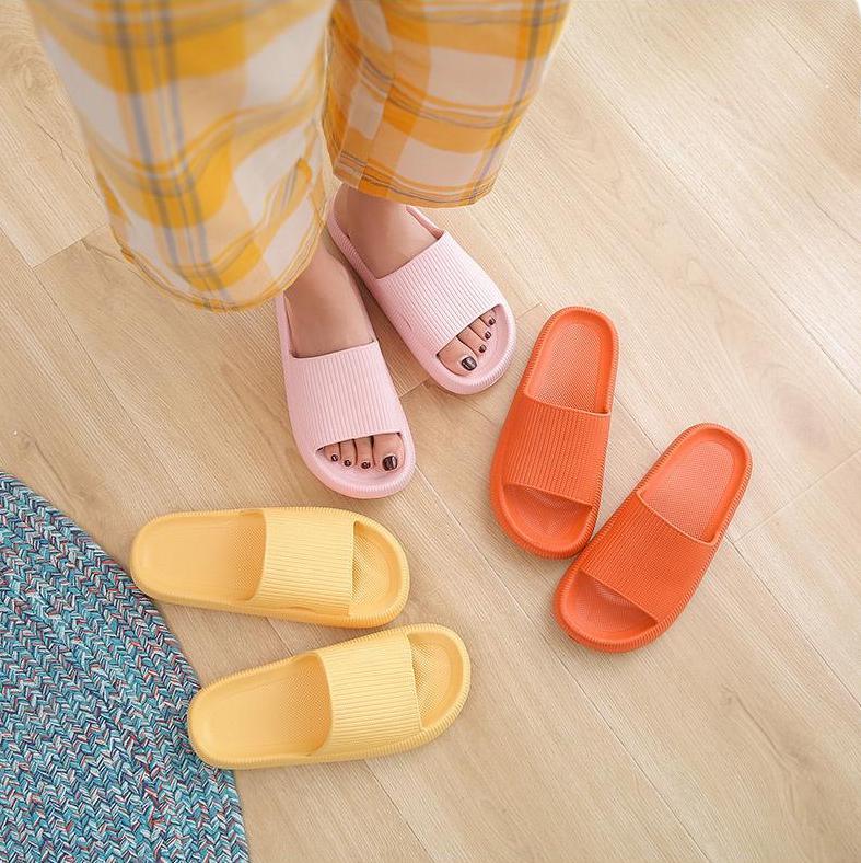 Karina | Weiche Orthopädische Strandslipper